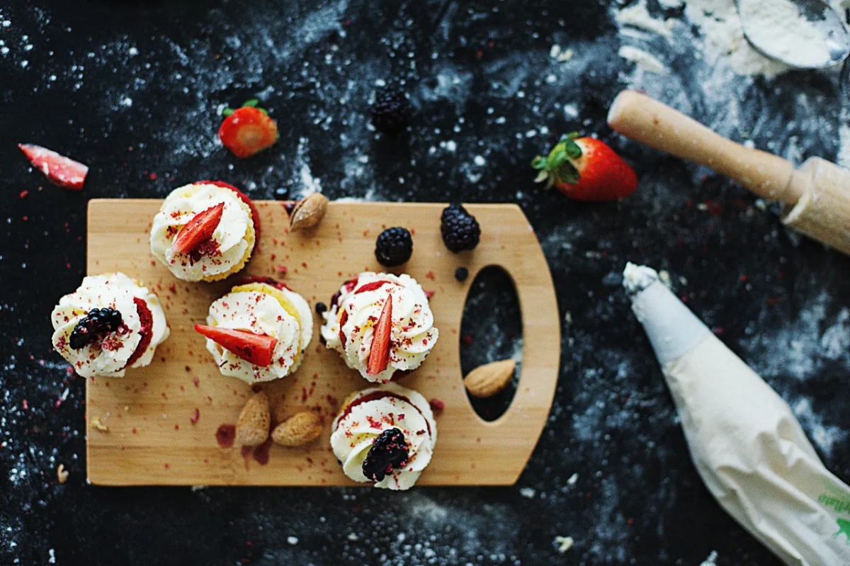 W czym piec muffinki? Odkryj najlepsze foremki i ich zalety